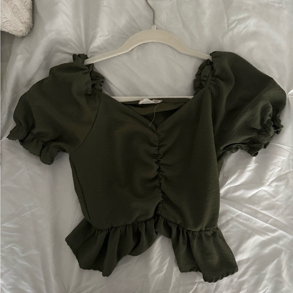 Green Altard State Top